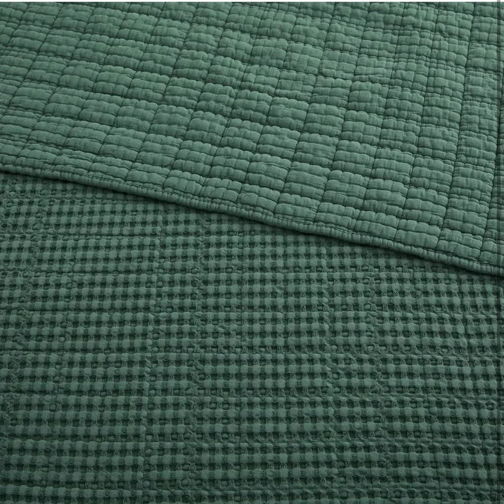 NWOT- Levtex Home Mills Waffle King Bedspread Set w 2 Pillow Shams